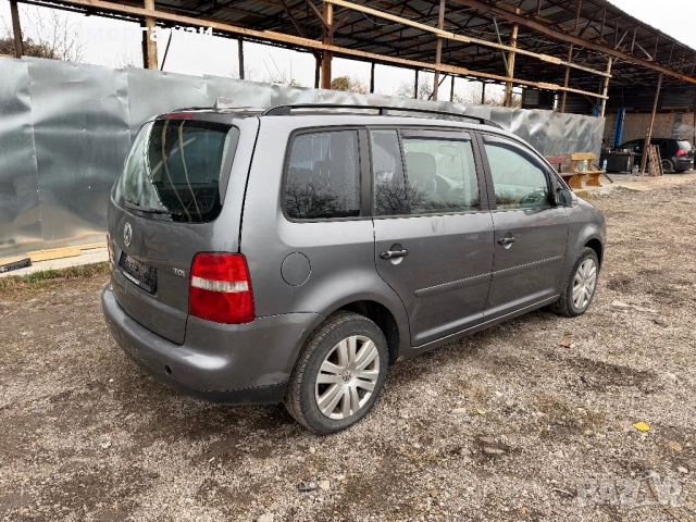 VW TUARAN 1.9 дизел 6 ск 6+1  КОД НА ДВИГАТЕЛ  BKC САМО НА ЧАСТИ , снимка 5 - Части - 52421147