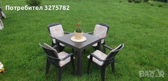 Продавам градински комплект - маса с 4 стола, снимка 1 - Градински мебели, декорация  - 45477511