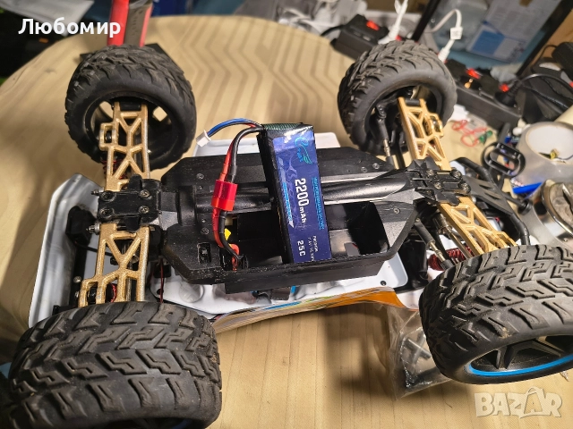 WLtoys 104019 1:10 2.4G Състезателна кола с дистанционно управление 55KM/H 4WD  , снимка 10 - Коли, камиони, мотори, писти - 52703966