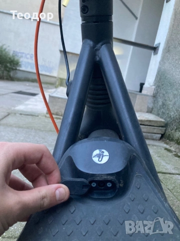 Тротинетка Ninebot Segway F2 Pro, снимка 7 - Друга електроника - 53711117