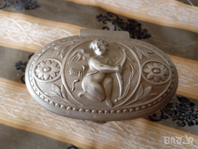 Кутия за бижута арт деко, снимка 2 - Други ценни предмети - 50936800