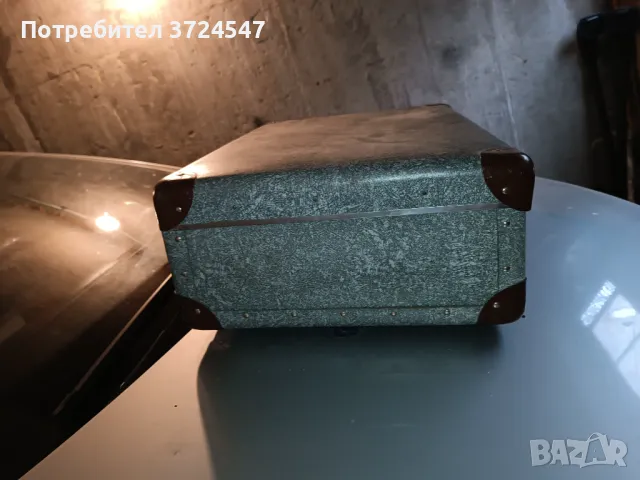 Стар куфар, снимка 6 - Антикварни и старинни предмети - 49897482