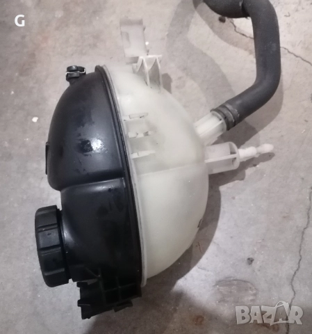 Разширително Казанче Мерцедес W204 C klass , снимка 6 - Части - 51486608