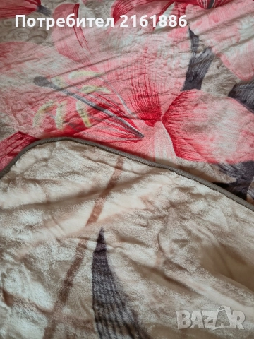 Ново луксозно одеяло 180/240, снимка 2 - Олекотени завивки и одеяла - 52479152