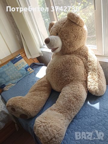 Голям плюшен мечок, снимка 3 - Плюшени играчки - 45434379