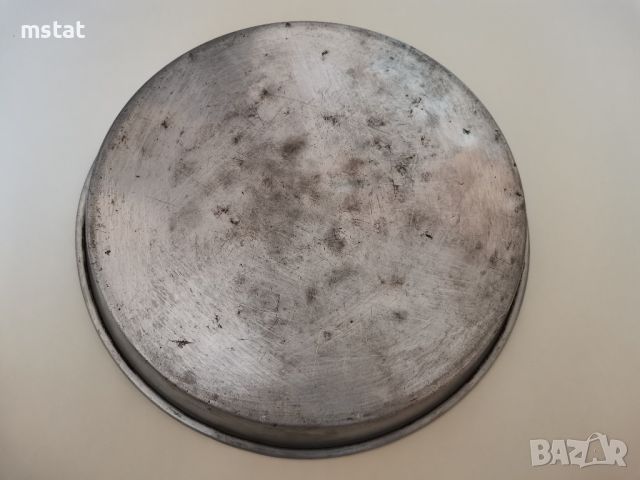 Стара алуминиева тава - 32 см., снимка 3 - Съдове за готвене - 46249337