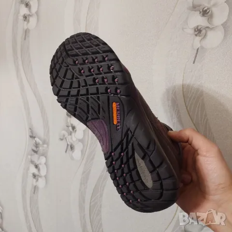 туристически обувки Merrell AZURA FLURRY MID номер 38-39, снимка 10 - Други - 48984743