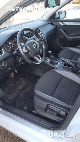 шкода октавия, снимка 3 - Автомобили и джипове - 53672566