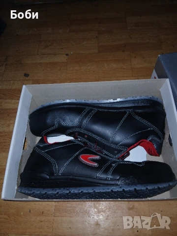 Италиански работни обувки кофра от естествена кожа нови, снимка 12 - Спортни обувки - 52438179