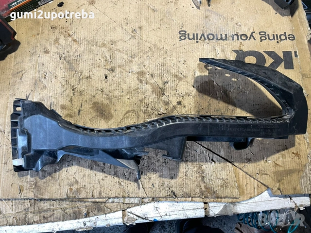 Скоба Подложка Десен Фар 57707CA180 Toyota GT86 2018 Subaru BRZ
