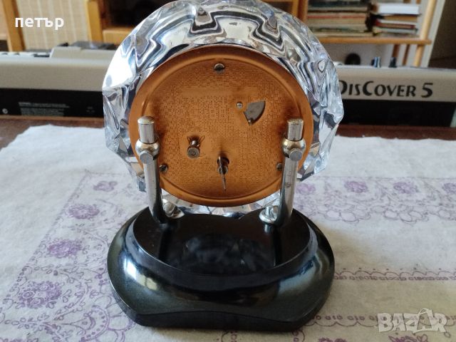 Настолен руски часовник, снимка 3 - Антикварни и старинни предмети - 45208322