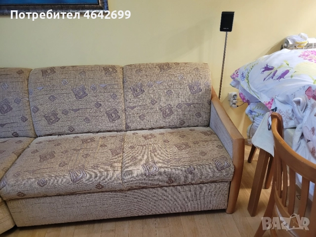 Диван, снимка 6 - Дивани и мека мебел - 52305065