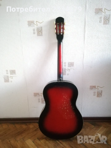 Стари струнни музикални инструменти, цигулки и китара. . , снимка 17 - Антикварни и старинни предмети - 52675823