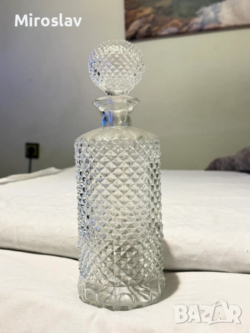 Кристална гарафа с капачка - ретро, снимка 2 - Антикварни и старинни предмети - 54277826