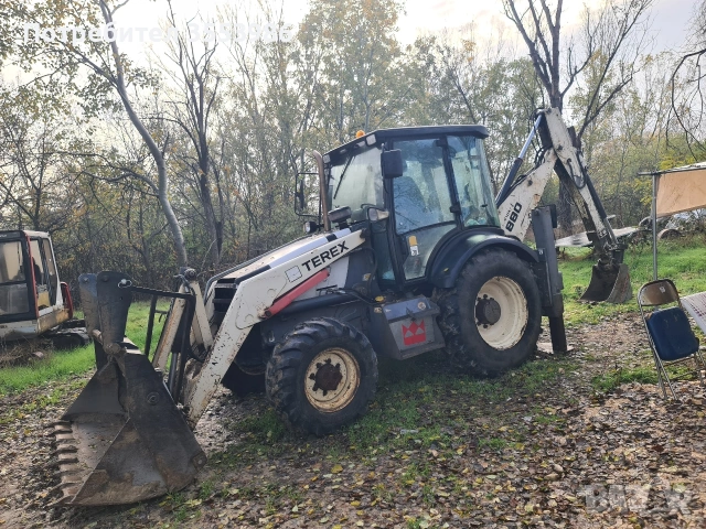 услуга с комбиниран багер