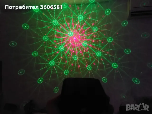 DJ Disco Laser за партита с вградена презареждаща се акумулаторна батерия и ефект според звука, снимка 14 - Друга електроника - 48420593