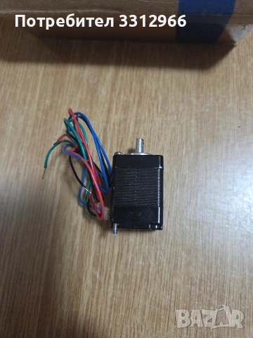 Чисто нов стъпков мотор 1.4Ncm(1.98oz.in) 0.2A 20x20x27.3mm 4 проводника, снимка 3 - Друга електроника - 53755458