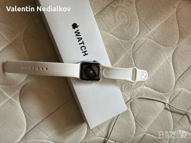 apple watch se2 40mm, снимка 3 - Смарт часовници - 49420792