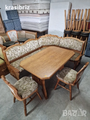 К-т Масивен Кухненски Ъгъл с Разтегателна Трапезна Маса и 2 бр.Стола-внос от Германия!