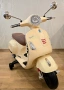 Детски скутер Vespa, снимка 3