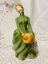 порцеланова статуетка Royal Doulton , снимка 3