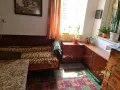 Продавам къща в кв. Бряг, снимка 2