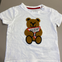 Тениска Guess, снимка 1 - Бебешки блузки - 45007141