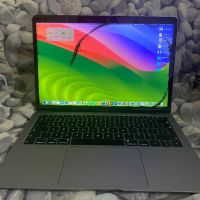 MacBook Air 13 2019 1,6 GHz Dual-Core Intel Core i5, снимка 1 - Лаптопи за работа - 45303856