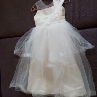 Детска рокля, шаферска, нова. Единична бройка.Дълж.95см., снимка 4 - Детски рокли и поли - 45005995