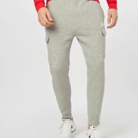 ПРОДАДЕНО: Nike Sportswear Tapered Leg Карго панталон 'Club' в сиво, снимка 12 - Спортни дрехи, екипи - 45511587
