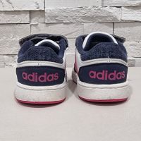 Маратонки Adidas, снимка 3 - Детски маратонки - 45568269