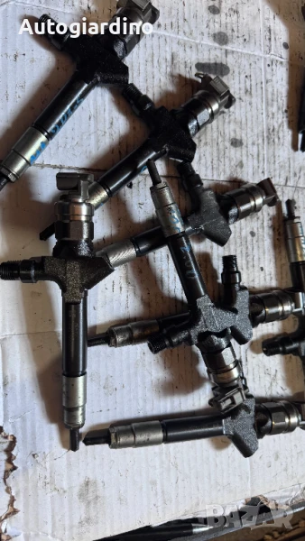 Инжекторни дюзи за Mazda 5 - RF7J13H50, снимка 1