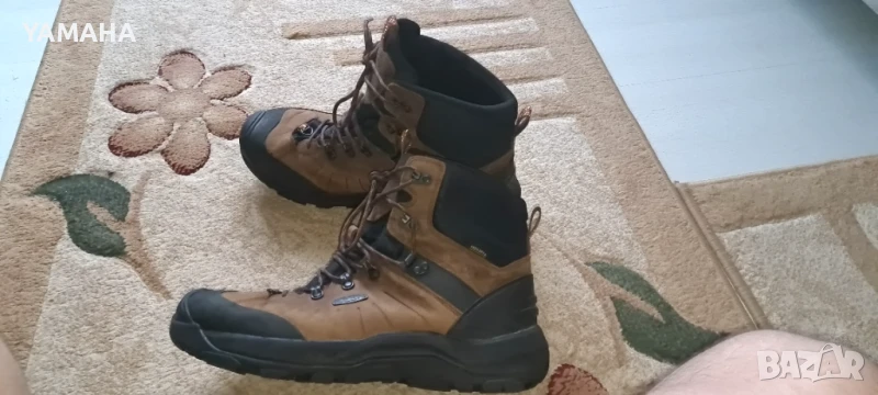 Keen  Мъжки  Туристически  Обувки 47, снимка 1