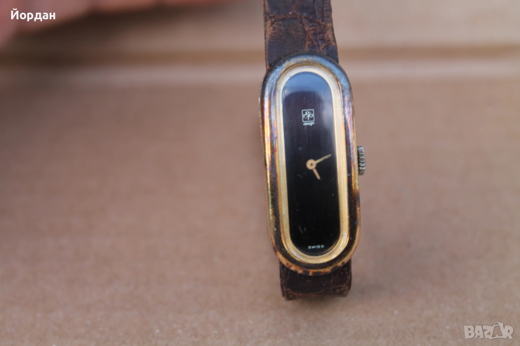 Сребърен дамски Швейцарски часовник , снимка 1