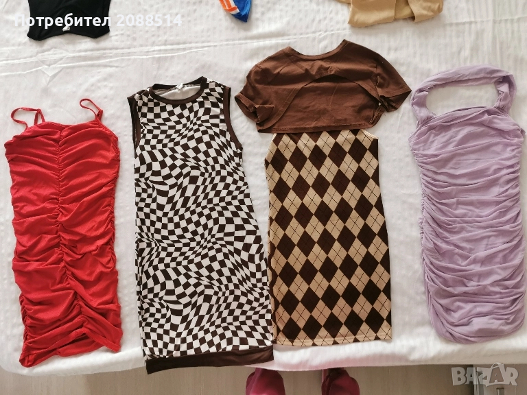 Голям лот роклички, всяка по 5 лв. , снимка 1