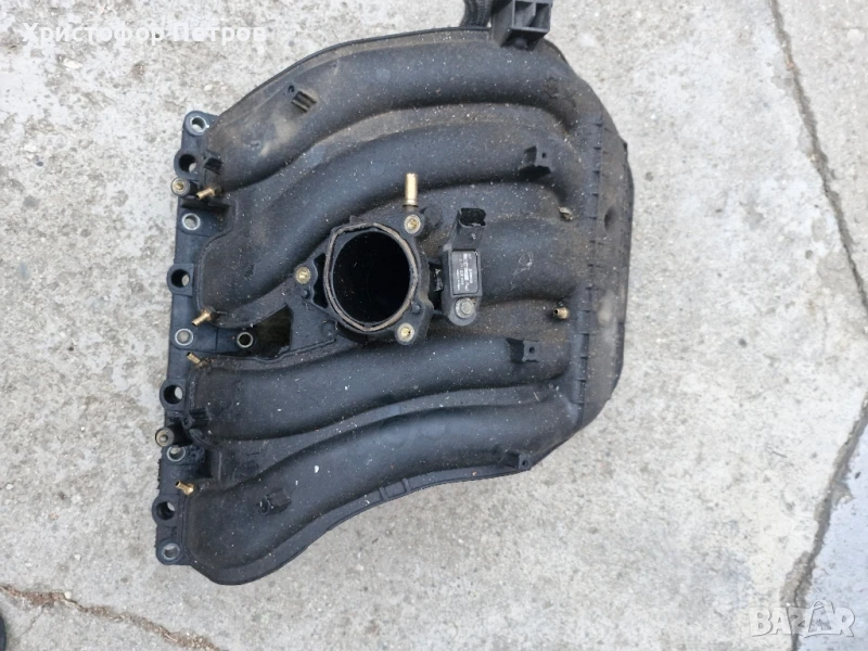 всмукателен колектор за peugeot2.0 16v с код на мотора rfn/rfr , снимка 1