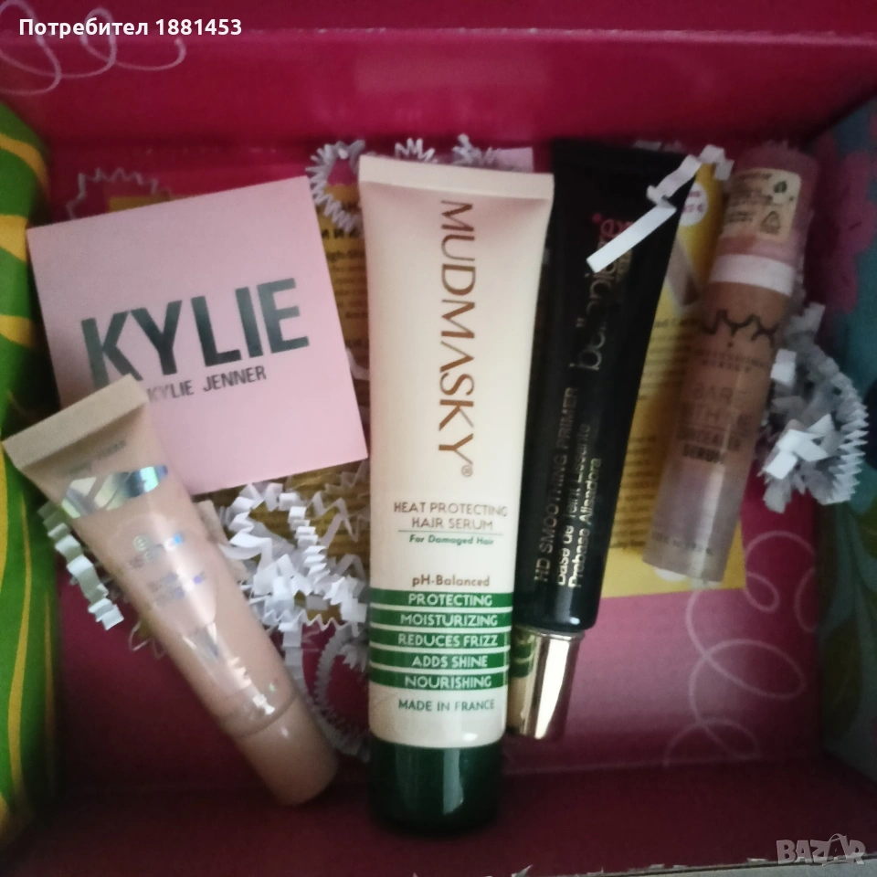 кутия с козметика , снимка 1