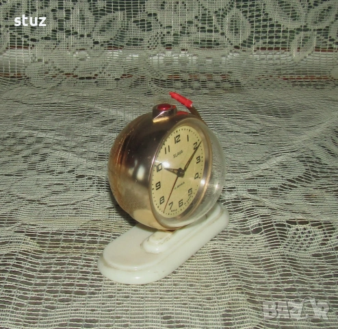 Будилник Слава "Спутник" (No:12) , снимка 3 - Антикварни и старинни предмети - 53786100