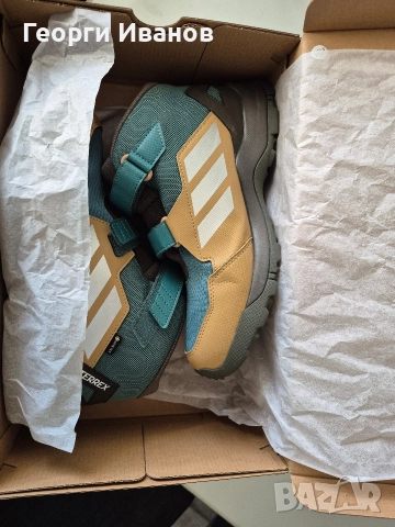 Обувки, маратонки с лепенки, снимка 3 - Маратонки - 52909943