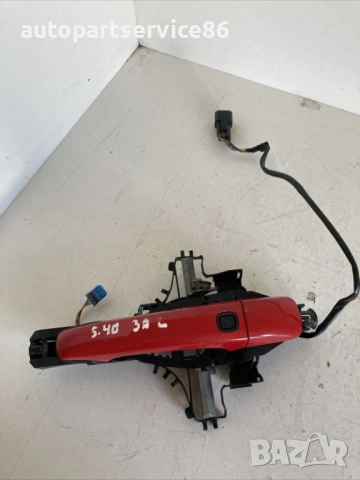 Задна лява външна дръжка за врата червена за Volvo S40 2.0 TDI (2009) 