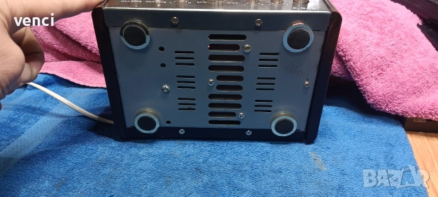 Малко усилвателче, снимка 3 - Ресийвъри, усилватели, смесителни пултове - 53855427