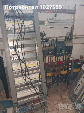 Прекъсвачи, ел. апаратура, ел. табла, медни шини Schneider Electric, Eaton , снимка 3 - Други - 52774438