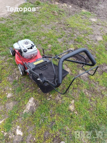 Бензинова косачка 