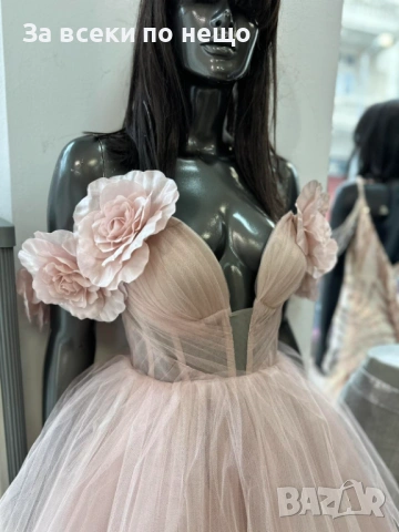 Романтична Тюлена Рокля С Ефектни Рози и Деликатен Корсет Код Roni43, снимка 4 - Рокли - 54015763