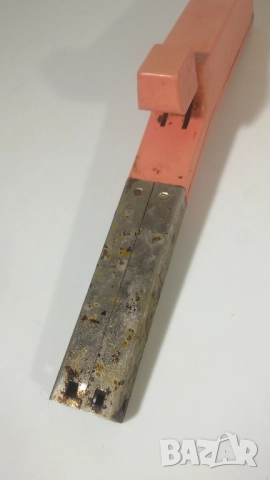 Ретро розова запалка/зажигалка, за газови уреди, с пиезокристал, снимка 2 - Антикварни и старинни предмети - 51778656