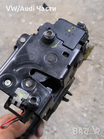 Задна лява брава механизъм ключалка врата за Сеат Леон Толедо Seat Leon Toledo , снимка 2 - Части - 50368856