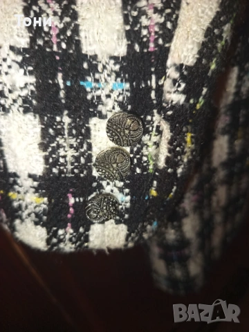 Ново Дамско Стилно Карирано Сако XL , снимка 9 - Сака - 53013998