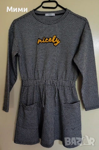 Детска рокля на "Reserved", снимка 2 - Детски рокли и поли - 51624058