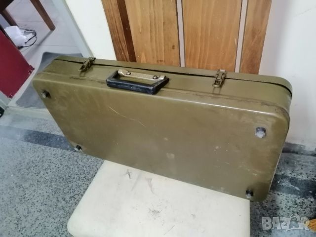 Метален куфар за инструменти или техника, снимка 1 - Куфари с инструменти - 45835658