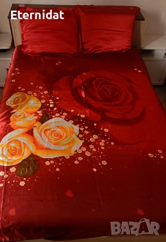 Червени сатенени чаршафи с рози, снимка 2 - Спално бельо - 51873014